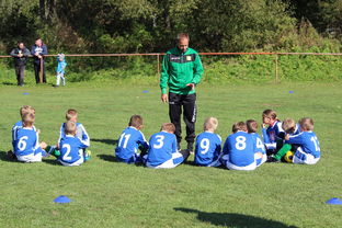 尤尔曼德赞扬勒沃库森施压能力及坚韧表现，勒沃库森本德尔